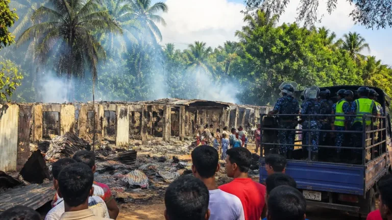ছেলেকে জিম্মি করে মাকে সংঘবদ্ধ ধর্ষণের মামলায় গফরগাঁওয়ে আটক ও বাড়িঘরে ভাঙচুর-আগ্নেয়সংঘর্ষ