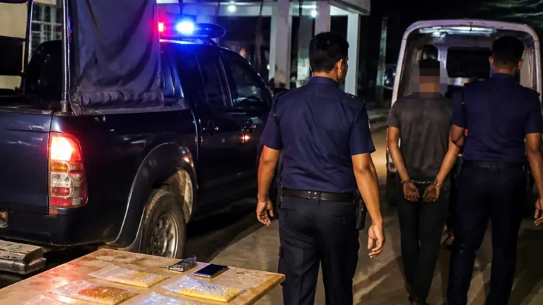 গোপালগঞ্জে ১৯৮ পিস ইয়াবাসহ কাশিয়ানীর ছাত্রদল নেতা গ্রেপ্তার