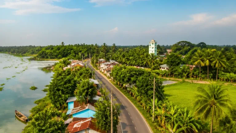 জয়পুরহাটে দু'জনকে পিটিয়ে রাস্তার ওপর ফেলে, এক যুবক নিহত আরেকজন গুরুতর আহত