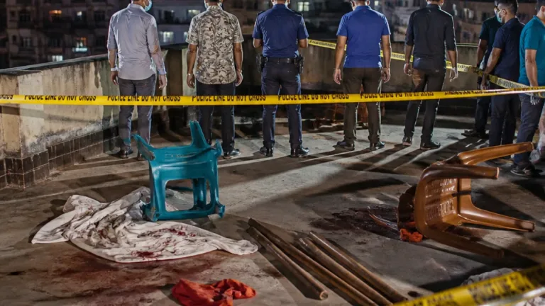 খাবার চুরির অভিযোগে বিশ্ববিদ্যালয় শিক্ষার্থীকে গণপিটুনি, খুলনায় মৃত্যু