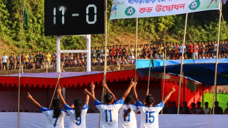 খাগড়াছড়িতে প্রমিলা একাডেমি কাপ ও ব্যাডমিন্টন টুর্নামেন্টের উদ্বোধন; উদ্বোধনী ম্যাচে ১১–০ গোলের বড় জয়