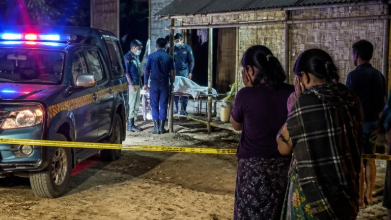 নাইক্ষ্যংছড়িতে গৃহবধূর মরদেহ উদ্ধার, স্বামীকে গ্রেফতার করে জিজ্ঞাসাবাদ