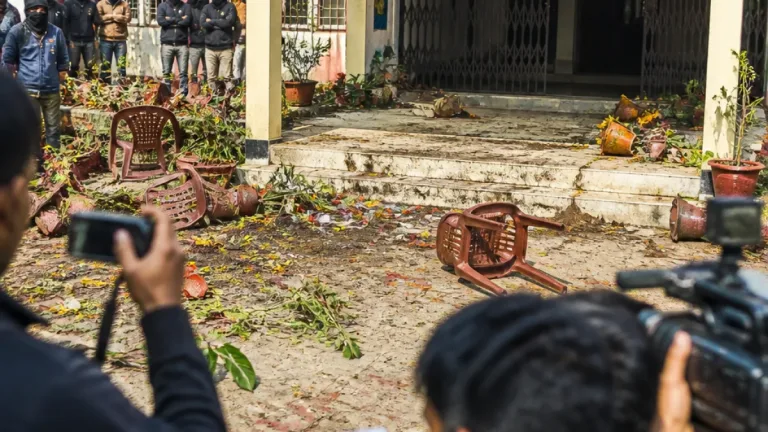 নাটোরে ফ্যামিলি কার্ড শুমারি নিয়োগ: চার উপজেলার ফলাফল স্থগিত