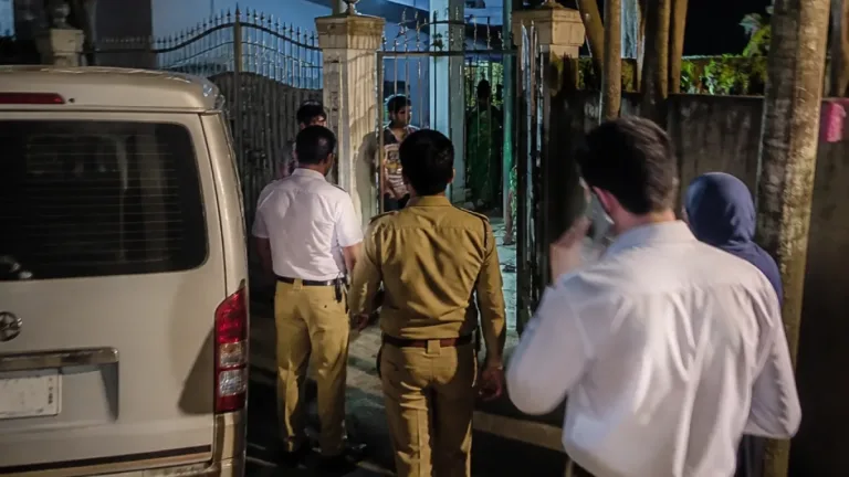 নোয়াখালী মাইজদীতে সিআইডি পরিচয়ে নারী অপহরণের চেষ্টা: সাবেক স্বামীসহ ৭ জন গ্রেফতার