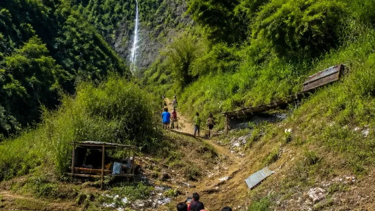 পরিকল্পনার অভাবে ঝুঁকিতে রাঙ্গামাটির সুবলং ঝর্ণার পর্যটন সম্ভাবনা