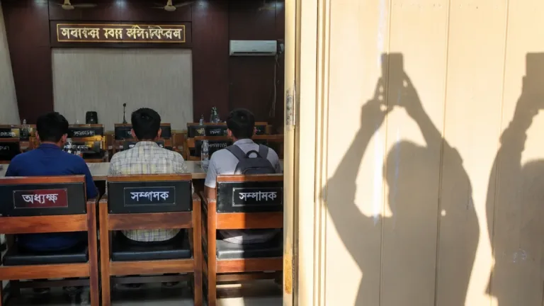 ফেনী সরকারি কলেজ শিক্ষক পরিষদ কক্ষে ছাত্রদলের সভা: শিক্ষাব্যবস্থায় প্রশ্নচিহ্ন