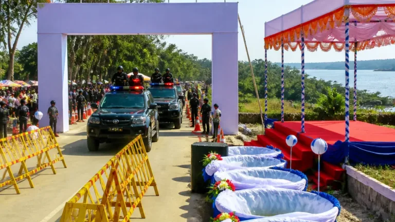প্রধানমন্ত্রীর কিশোরগঞ্জ সফর: জেলার বিভিন্ন স্থানে আনুষ্ঠানিক কর্মসূচি ও প্রস্তুতি তুঙ্গে