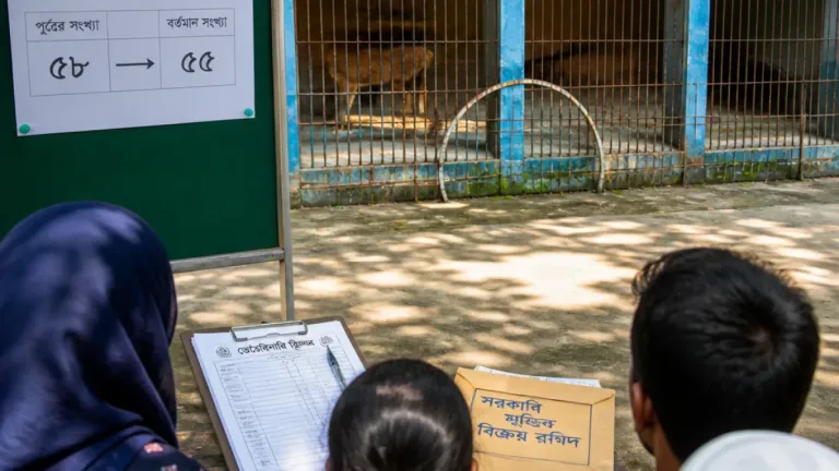 রংপুর চিড়িয়াখানায় হরিণের সংখ্যা নিয়ে অনিশ্চয়তা: তিনটিকে কোথায় রাখলেন?