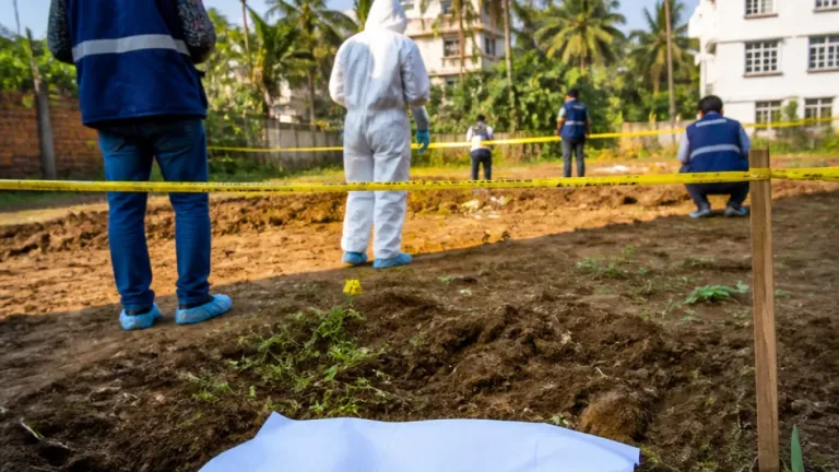 সিলেটে রায়নগরে ত্রিগৃহ হত্যাকাণ্ড: হত্যায় ব্যবহৃত ছুরি উদ্ধার, তদন্ত ত্বরান্বিত