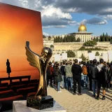Israël : polémique après le prix de « NAZA » à la Mostra, le ministre réclame la déchéance de nationalité