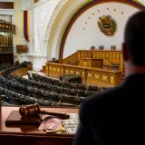 Le Parlement vénézuélien ouvre une enquête après une proposition de dollarisation