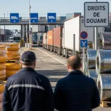 Guerre commerciale annoncée entre Washington et Ottawa : menaces et riposte tarifaire à l’horizon