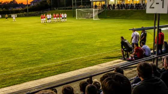 Auderghem se qualifie 2-1 au Ronvau mais inquiète avant le championnat