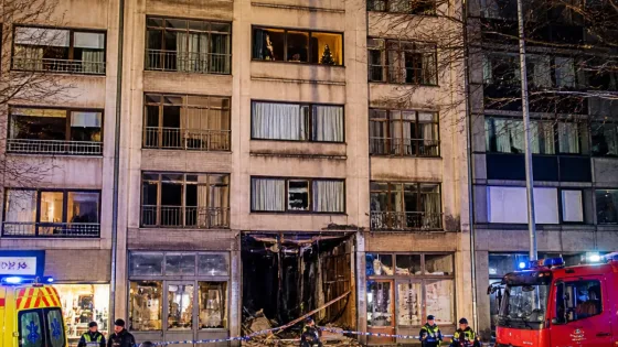 Explosion dans un immeuble près de la place Schweitzer à Berchem-Sainte-Agathe : une trentaine de personnes évacuées