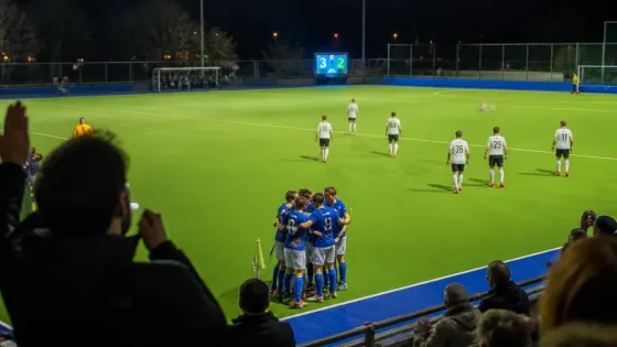 Waterloo garde la tête froide: victoire 3-2 face à Braxgata pour lancer la défense du titre