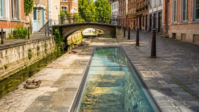 À Ath, la mémoire de la Dendre refait surface : quais, ponts et souvenirs d’une ville aquatique