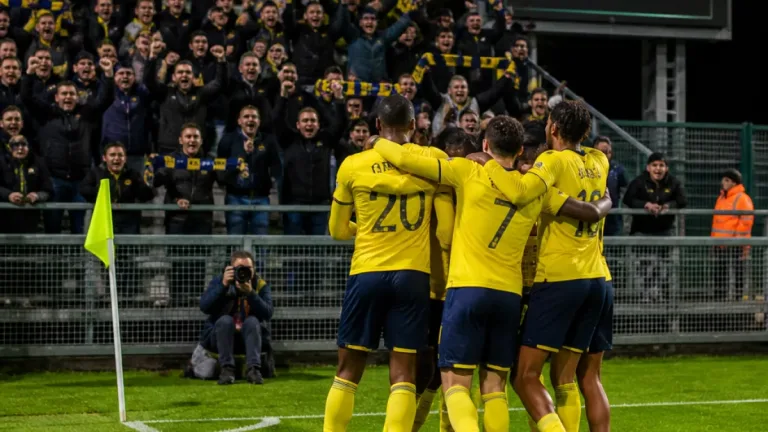 Lommel s'impose 0-1 à Bruges grâce à Tom Reyners