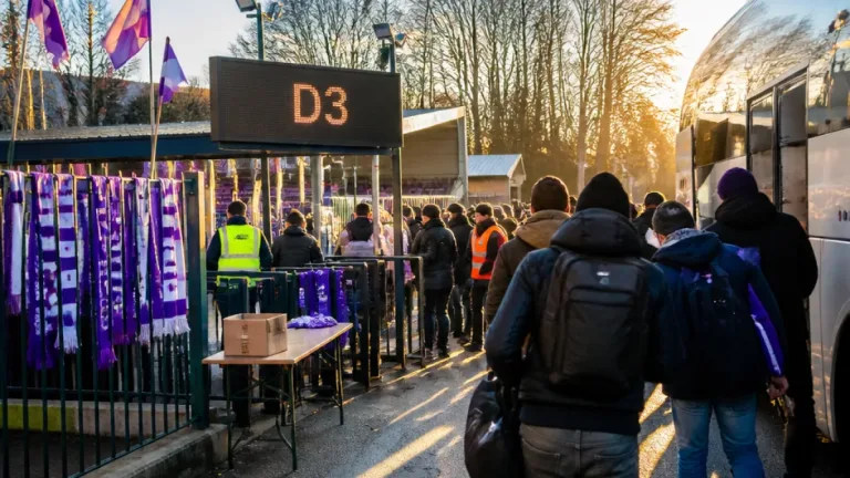 Uccle : le Léopold retrouve la D3 nationale, la prudence de rigueur selon Necipoglu