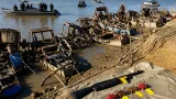 Forças públicas destroem 22 dragas e cinco embarcações em operação no Rio Madeira