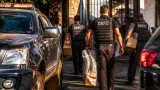 Polícia recupera carga de R$ 100 mil e prende suspeito em Duque de Caxias