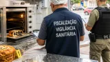 Porto Alegre: cliente comeu bolo por três dias e polícia encontra rato assado em produto