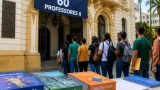Recife abre 34 creches no domingo para acolher crianças e facilitar ida às urnas