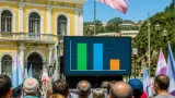 Vitória no centro da disputa: Pazolini lidera e recebe apoio de Flávio Bolsonaro no segundo turno