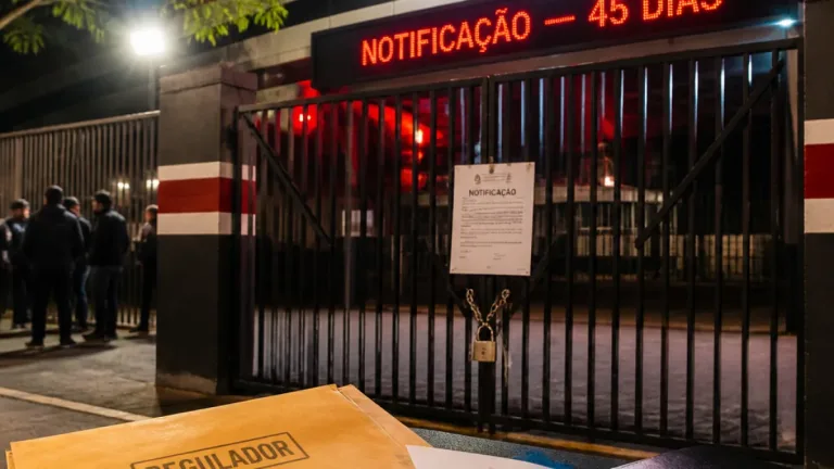 Anresf notifica São Paulo e clube fica sob risco de 'transfer ban' por dívida