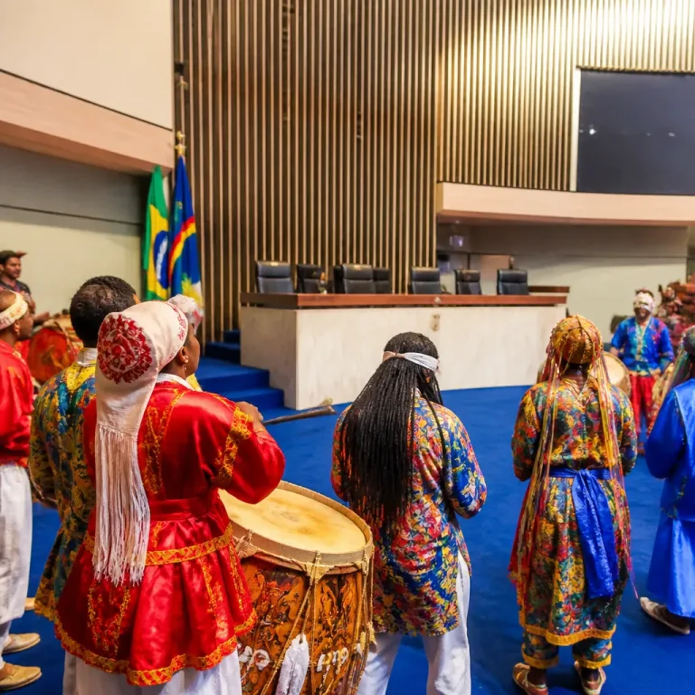 Assembleia de Alagoas celebra Dia do Maracatu e reforça urgência de políticas culturais