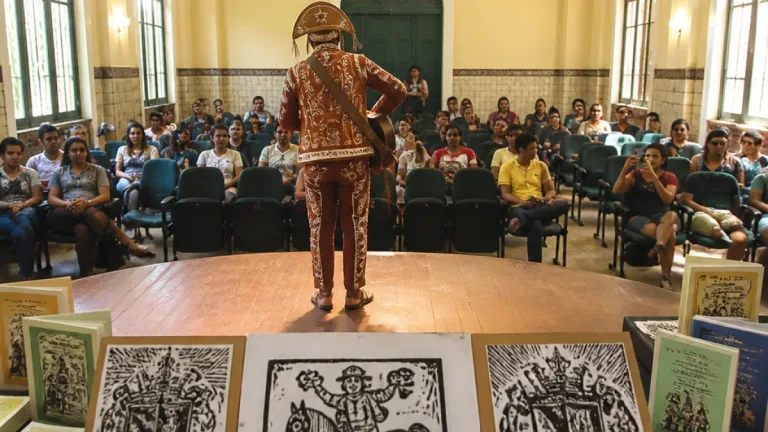 Espetáculo 'Romeu e Julieta, cordel' chega a São Luís com sessões gratuitas e oficina