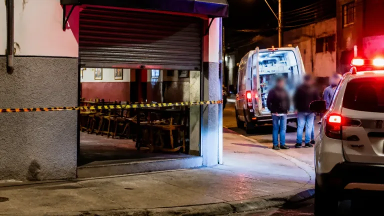 Homem é morto em bar na região central de Contagem; duas pessoas ficam feridas