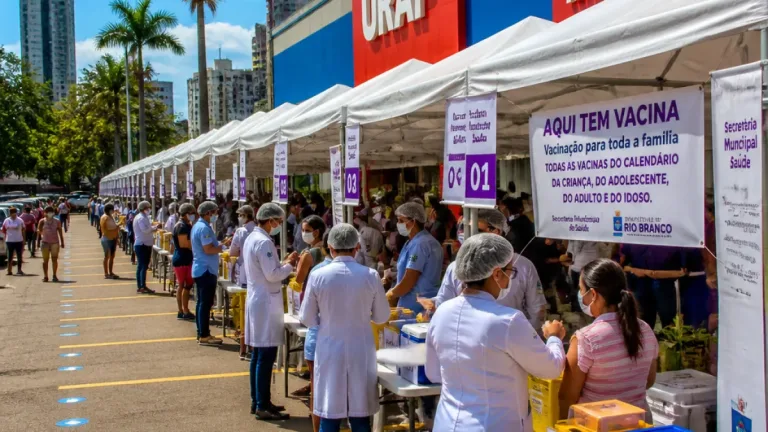 Rio Branco aplica 1.745 vacinas em mutirão para atualizar caderneta e ampliar cobertura