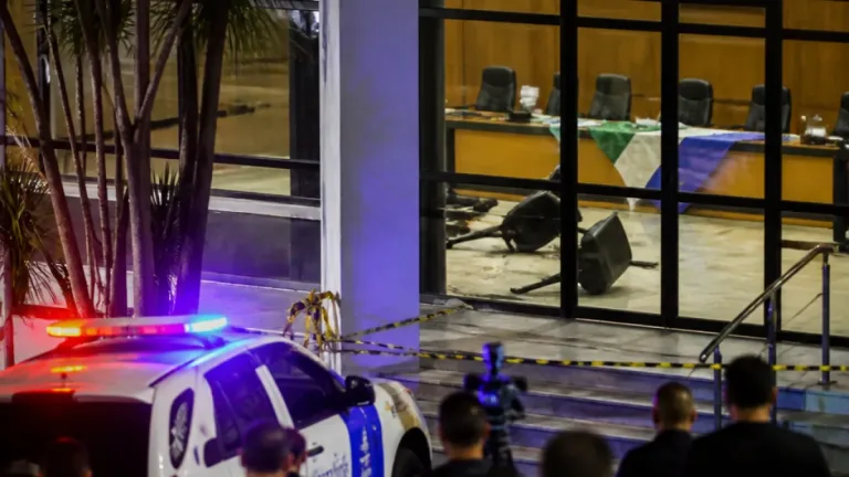 Vereador da Serra é condenado e perde mandato após invasão e agressões