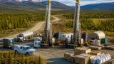 Dual rigs turn on at Steller project as Blue Jay Gold pushes Phase 1 drilling near Whitehorse