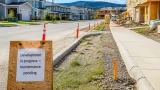 Whitehorse, Yukon government at odds over who maintains Whistle Bend boulevards as subdivision grows