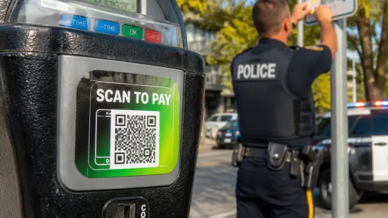 New Westminster police warn residents after fraudulent QR codes appear on parking meters