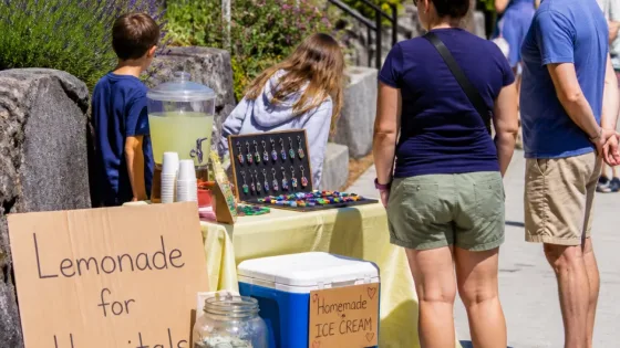 Victoria youngster's lemonade stand raises $1,642 for Victoria Hospitals Foundation