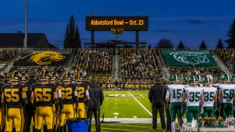 Abbotsford Bowl set for Oct. 23 as Mouat and Bateman renew rivalry