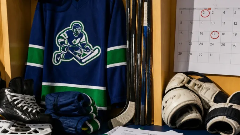 Abbotsford Canucks add defenceman Isaac Belliveau to AHL roster