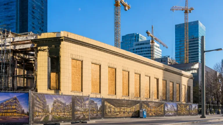 Edmonton developer buys City Centre Mall, plans about 1,500 downtown homes