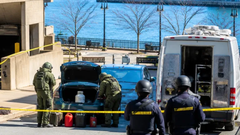 Halifax downtown evacuated after vehicle with propane and flammable liquids found
