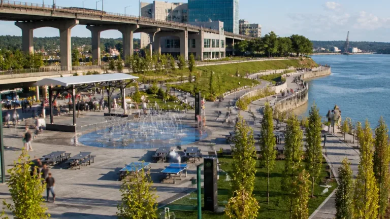 New Westminster opens westward expansion of Westminster Pier Park along Fraser River
