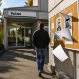 Köln: Zweiter Tatverdächtiger stellt sich – Polizei hebt Bilderfahndung nach Messerüberfall auf