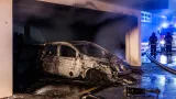 Brand in Einstellhalle an der Bettenstrasse in Allschwil zerstört Auto und zwei E‑Roller
