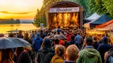 Rheinfeier-Festival in Neuenburg: The BossHoss und Dick Brave ziehen rund 5000 Besucher an