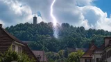Starker Blitz über Winterthur: lauter Knall und ungewöhnlich hohe Entladung