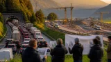 Uri ringt mit Stau an der A2 – Kritik an bisherigen Massnahmen und Ausblick auf geplante Bauprojekte
