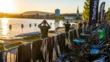 Uster bleibt Drehscheibe für Ausdauersport: Uster Triathlon kehrt 2027 an den Greifensee zurück