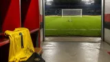 Wechselpoker bringt SC Freiburg-Torhüter Atubolu in Abseits – Klub und DFB in Sorge