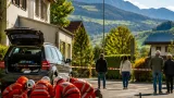 Zwei Verkehrsunfälle in AR: Fussgängerin und Rollerfahrer verletzt
